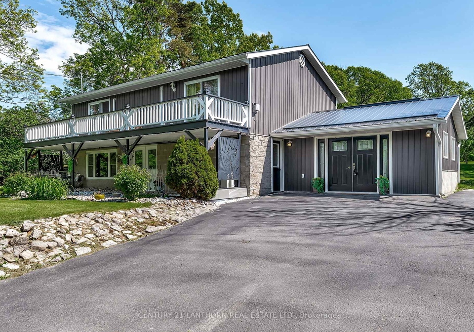 11807-loyalist-parkway-prince-edward-county-ontario-x12246174