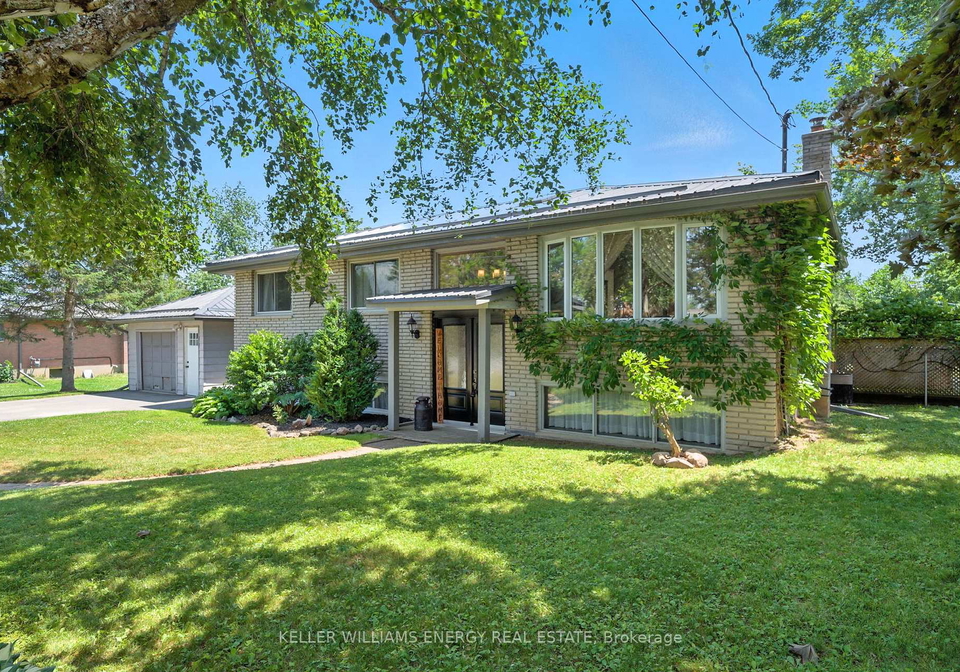 685-young-street-selwyn-ontario-x12246273