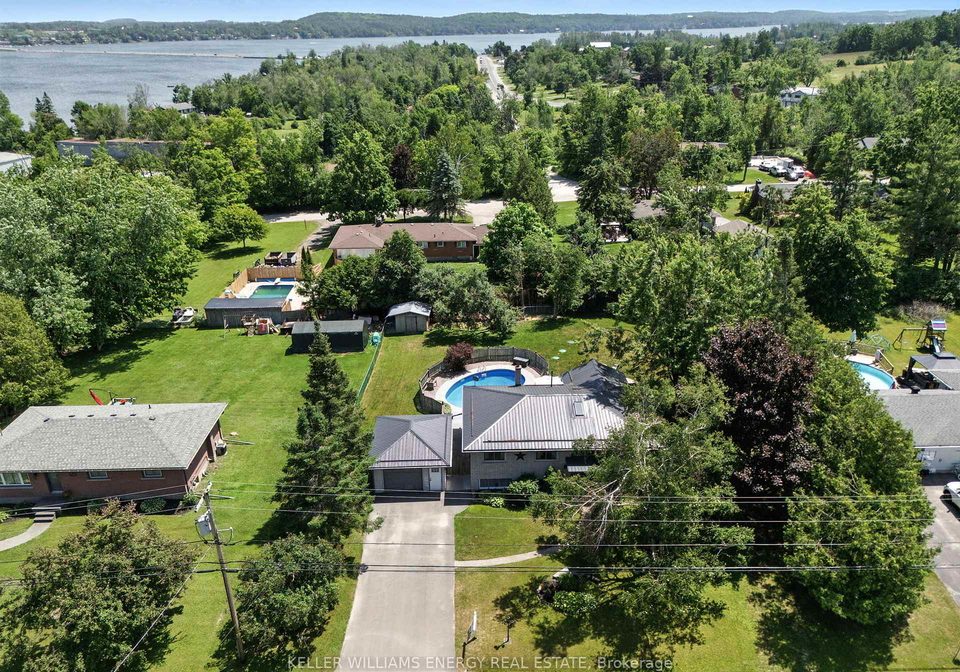 685-young-street-selwyn-ontario-x12246273