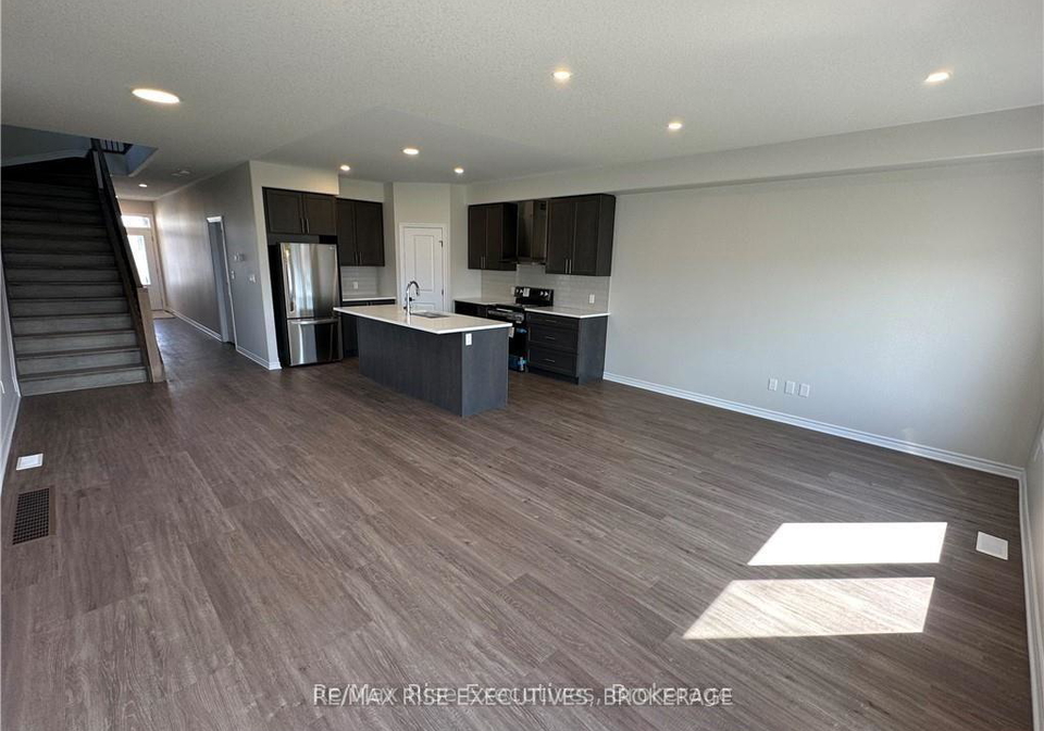 1375-woodfield-crescent-kingston-ontario-x12246309