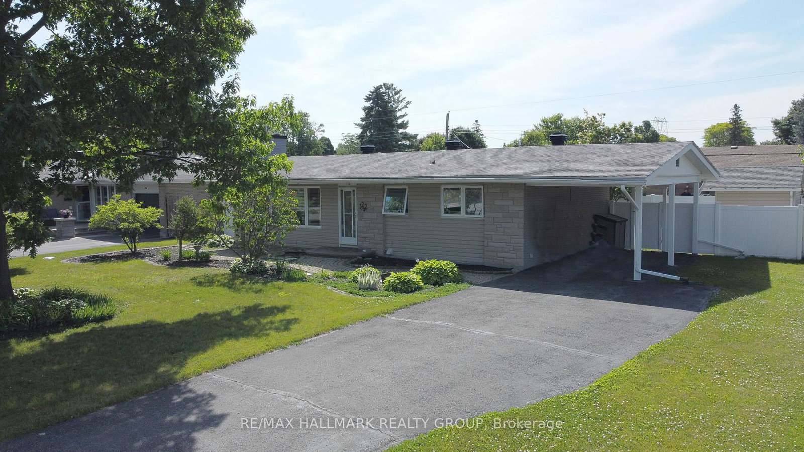 22-harwick-crescent-ottawa-ontario-x12246495