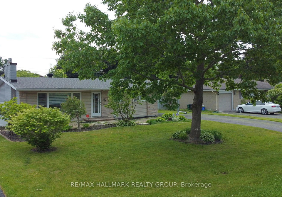 22-harwick-crescent-ottawa-ontario-x12246495