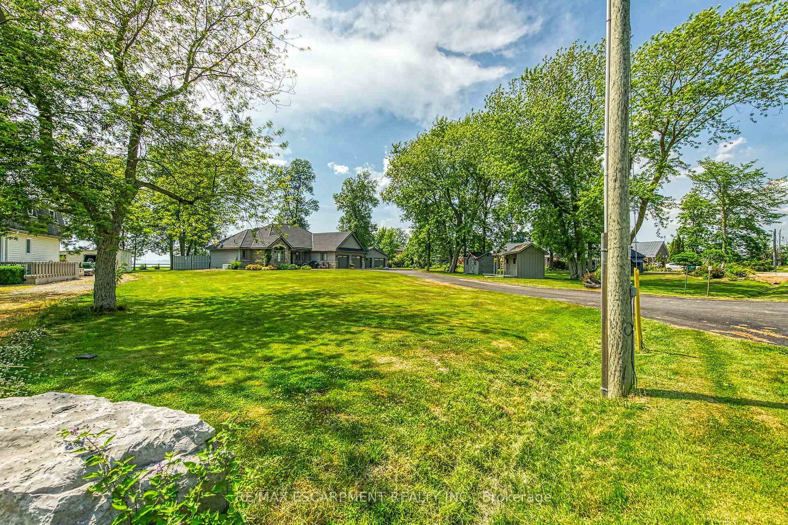 17-bates-lane-haldimand-ontario-x12246527
