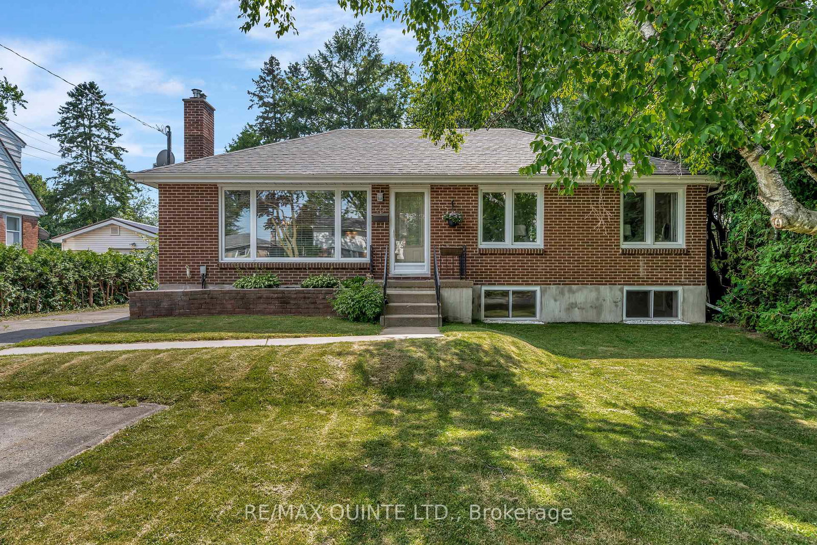 20-strathcona-drive-belleville-ontario-x12246613