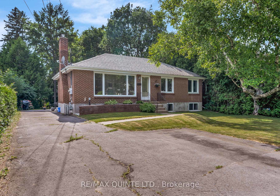 20-strathcona-drive-belleville-ontario-x12246613