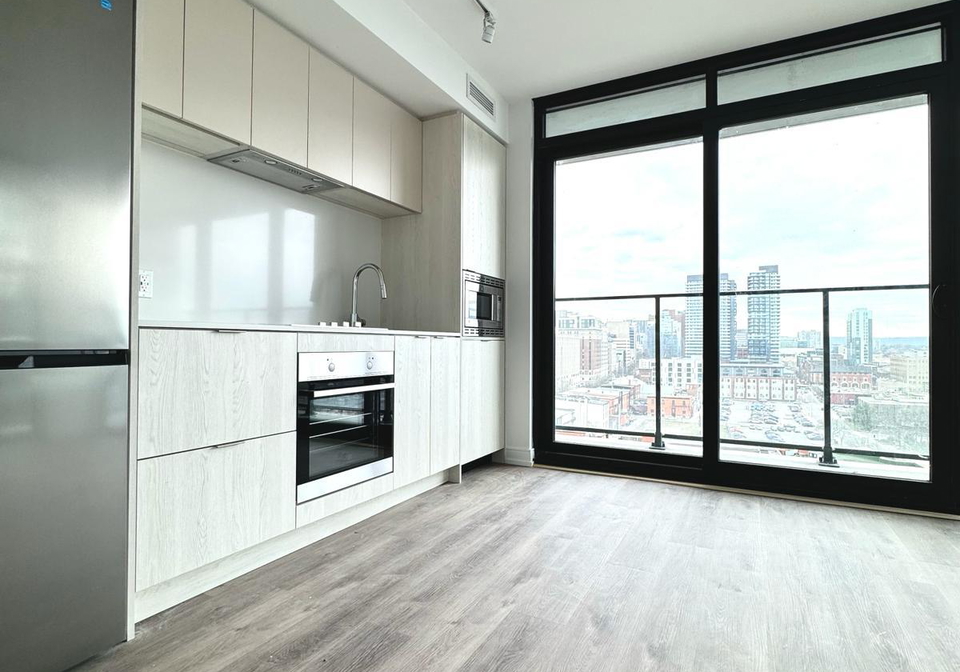1-jarvis-street-hamilton-ontario-x12246717