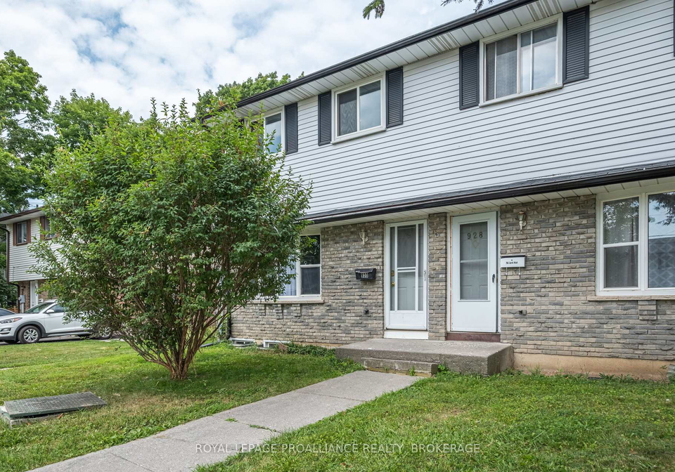 930-oakview-avenue-kingston-ontario-x12246918