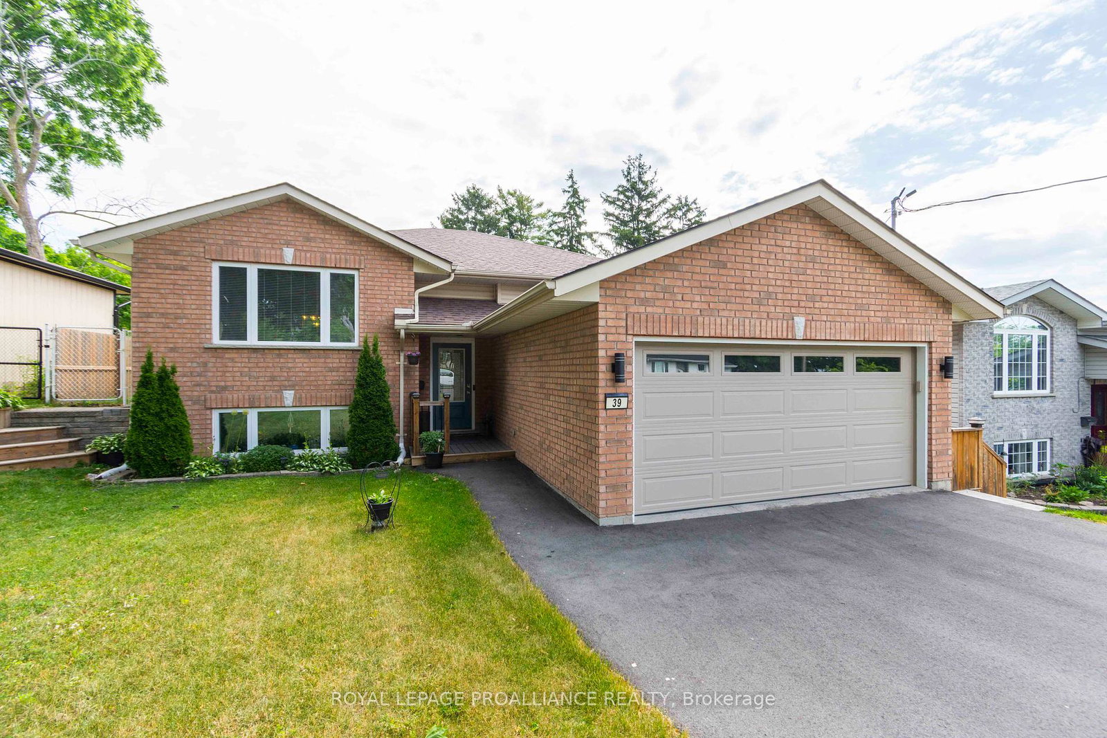 39-reid-street-quinte-west-ontario-x12246973