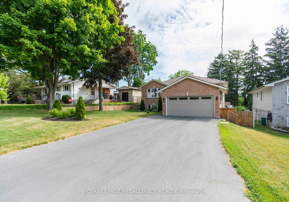 39-reid-street-quinte-west-ontario-x12246973