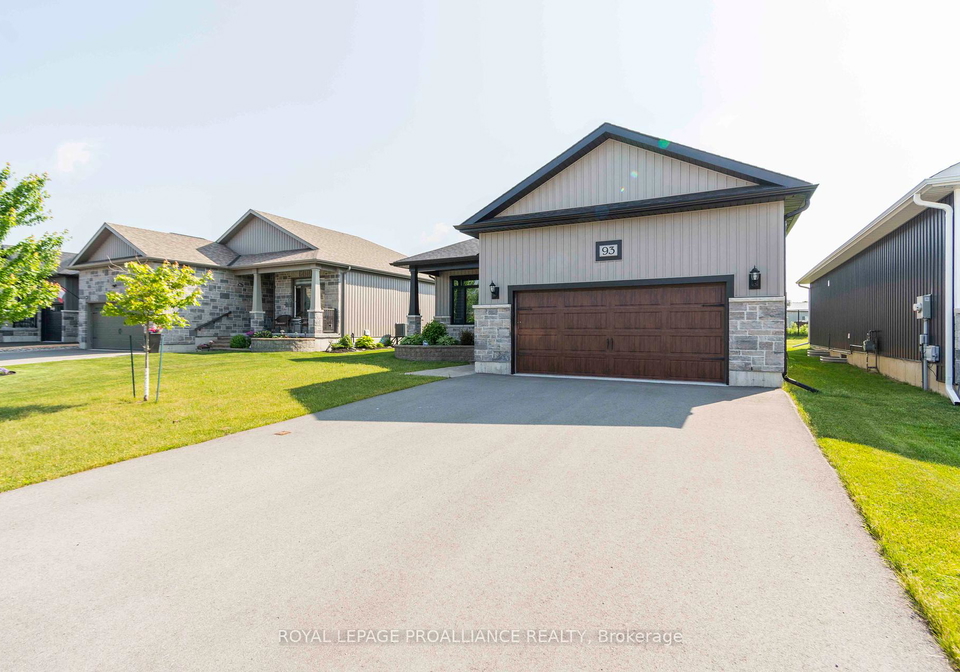 93-ambrosia-terrace-quinte-west-ontario-x12247149