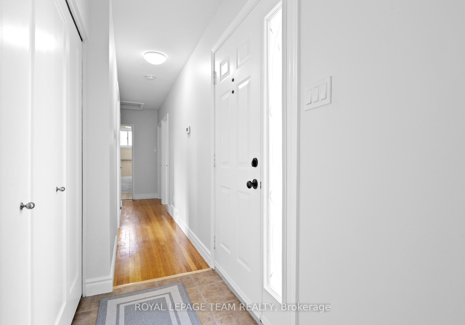 38-largo-crescent-ottawa-ontario-x12247165