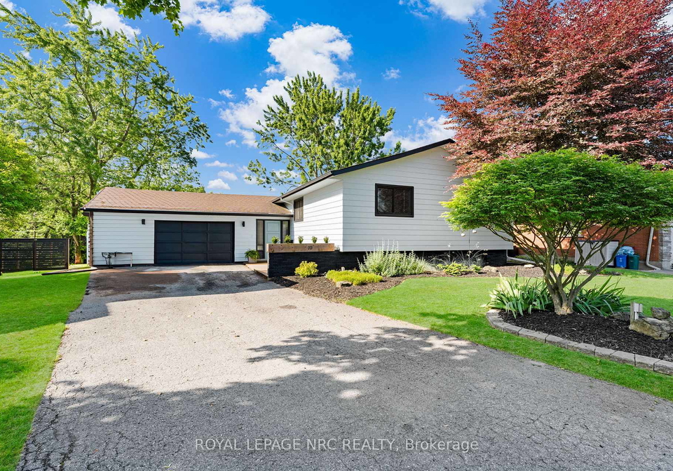 10-aberdeen-circle-st-catharines-ontario-x12247208