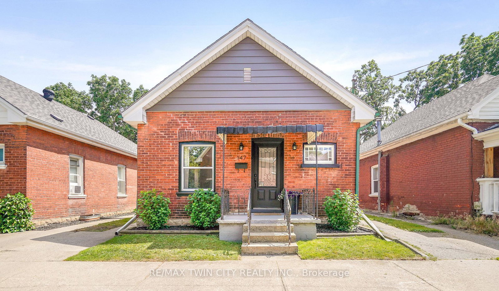 147-cayuga-street-brantford-ontario-x12247397