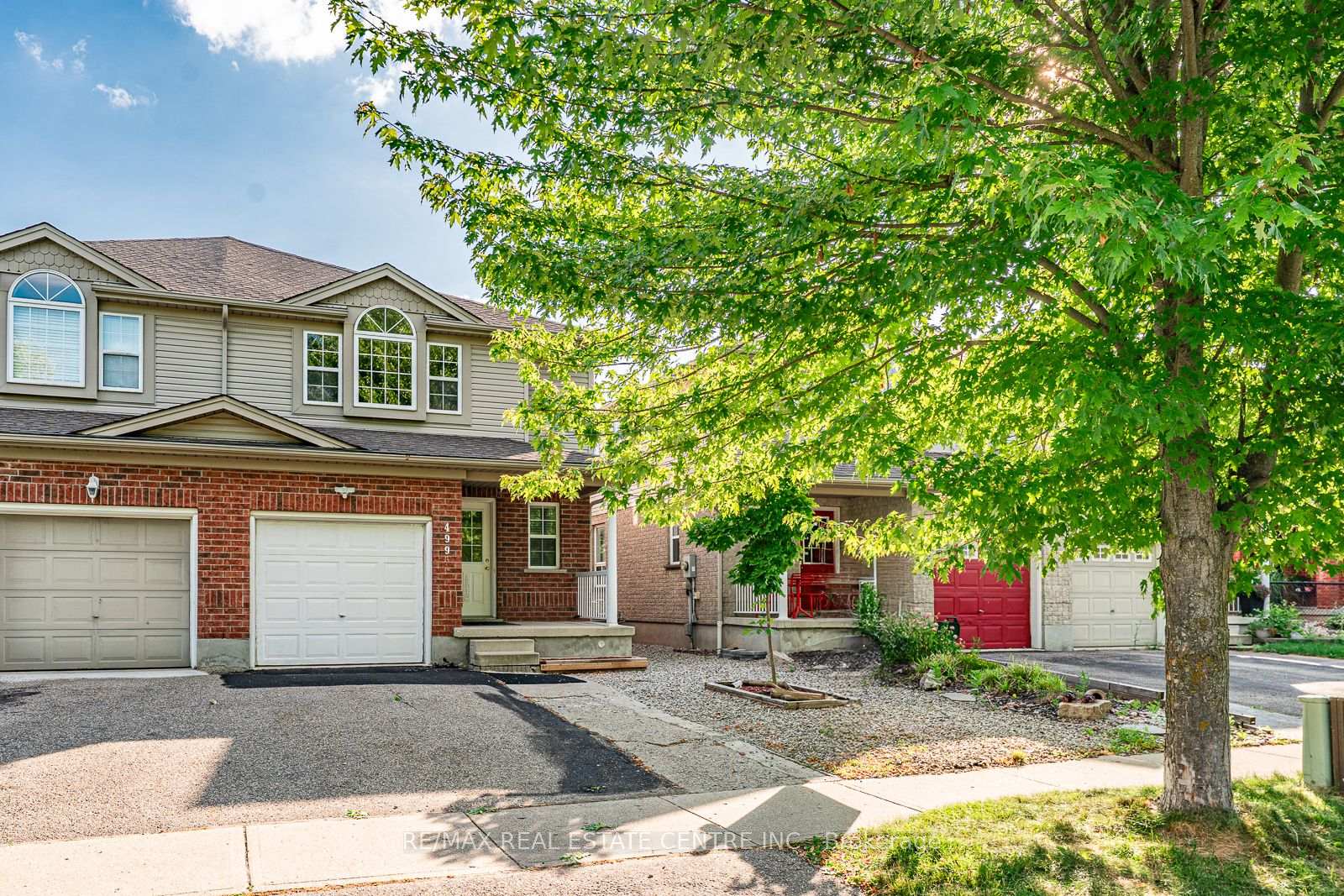 499-dansbury-drive-waterloo-ontario-x12247529