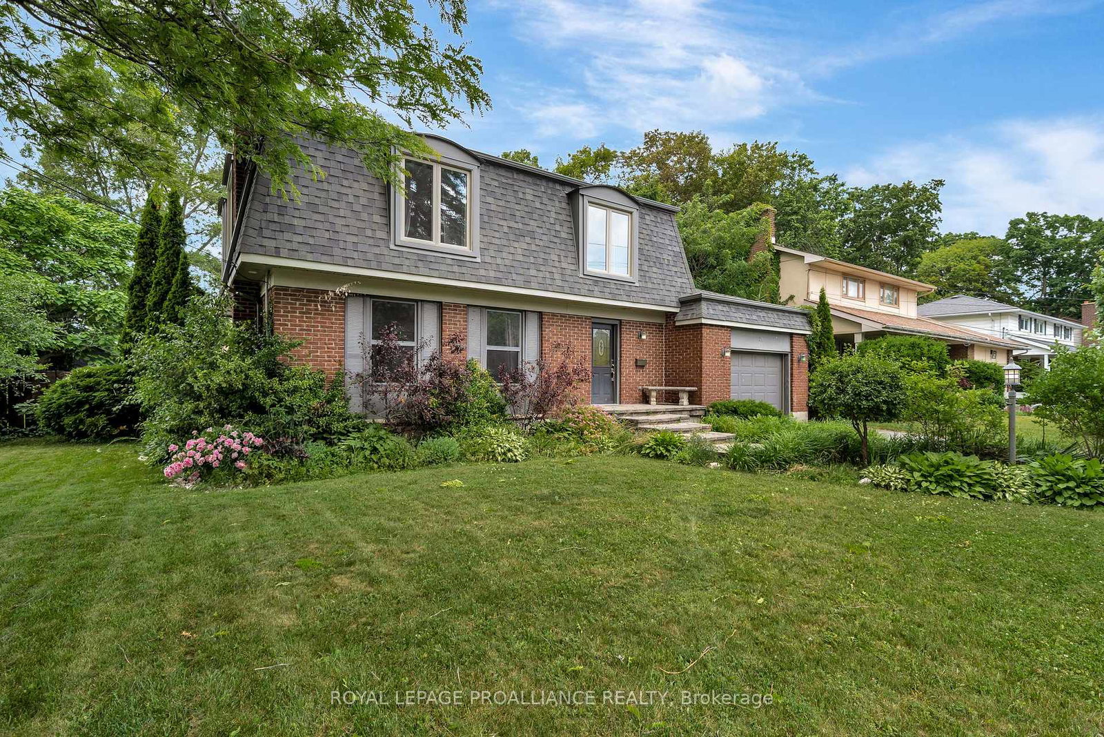 27-forest-hill-crescent-belleville-ontario-x12247533
