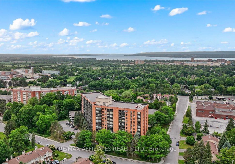 80-sandcastle-drive-ottawa-ontario-x12247658