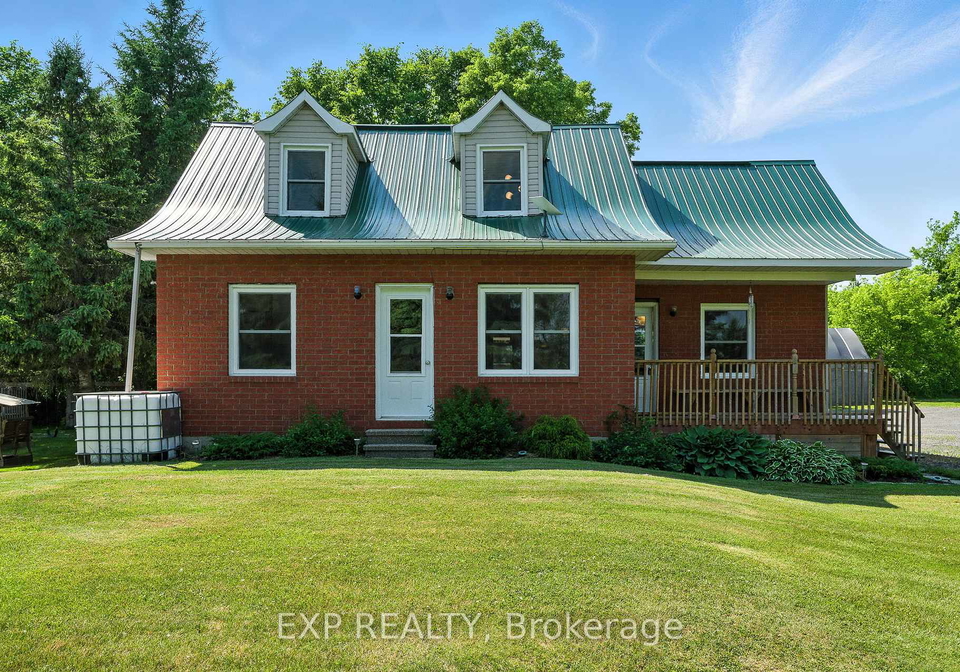 7800-34-highway-champlain-ontario-x12247690
