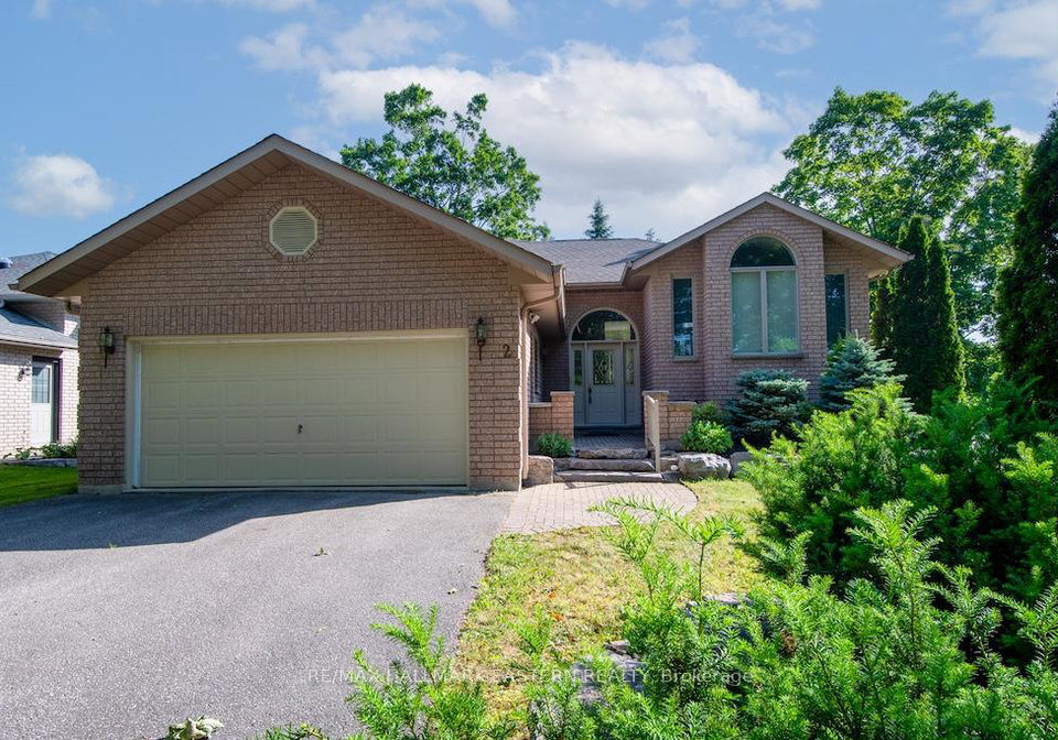 2-huntingwood-crescent-kawartha-lakes-ontario-x12247741