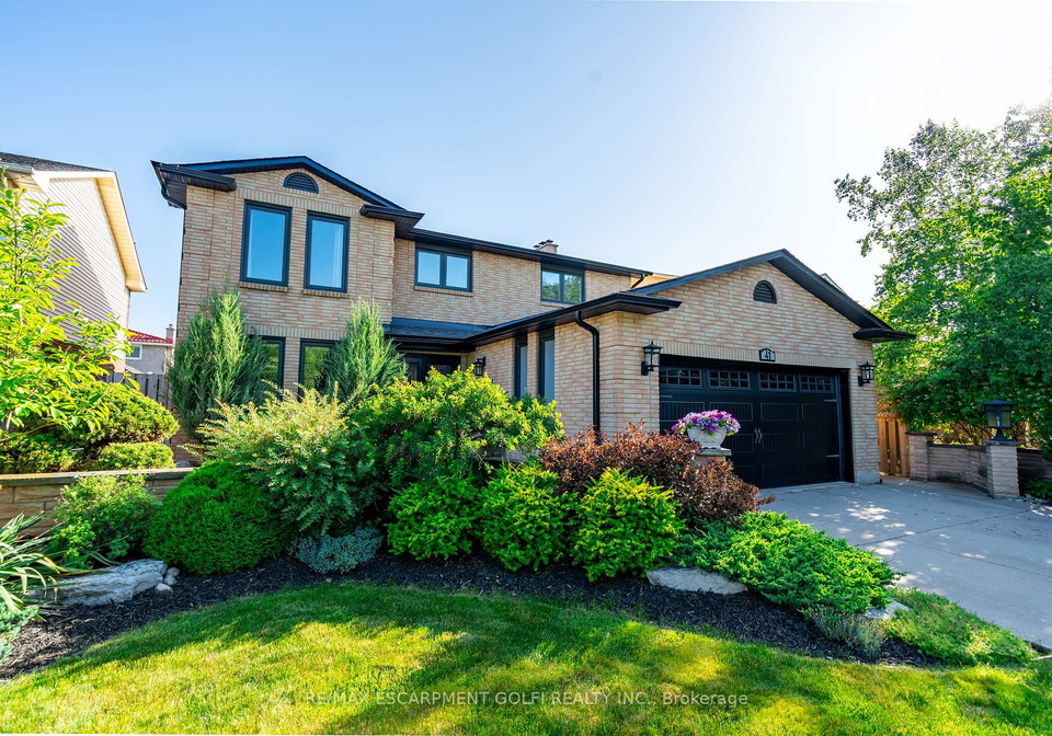 41-hearthside-crescent-hamilton-ontario-x12247748