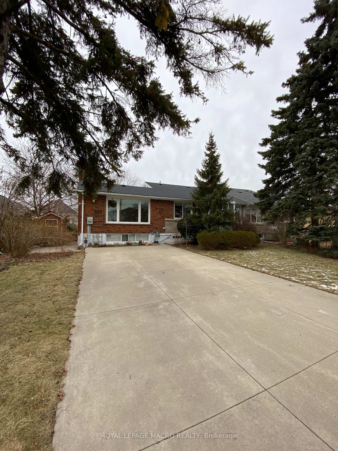 242-highland-road-w-hamilton-ontario-x12247837