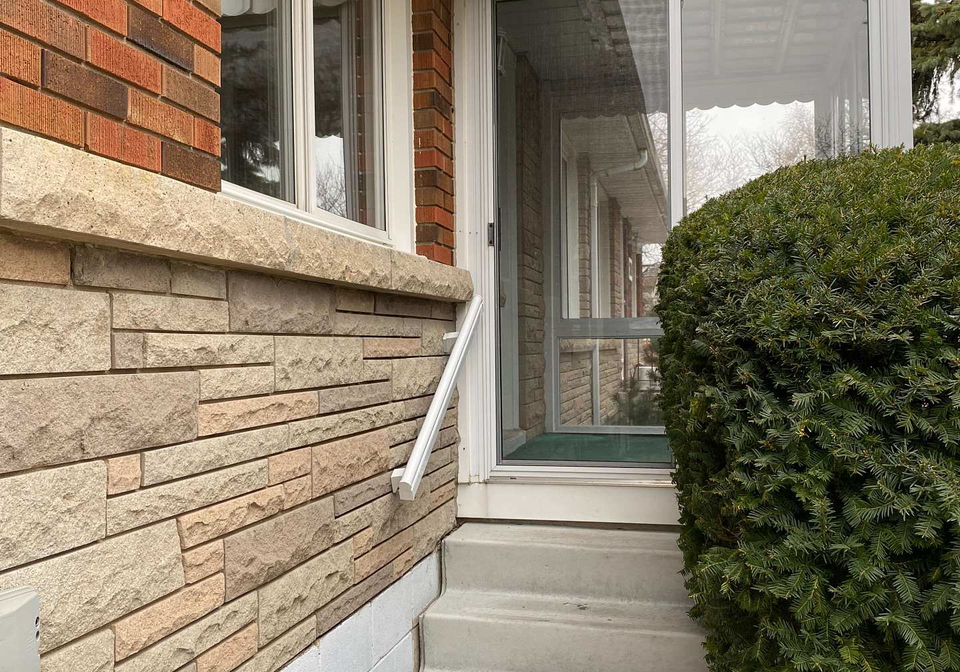 242-highland-road-w-hamilton-ontario-x12247837