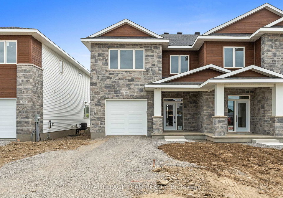 1005-moore-street-brockville-ontario-x12247958
