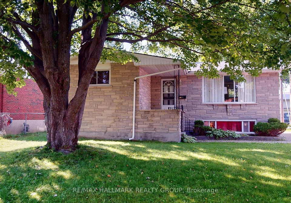 730-dempster-drive-n-gananoque-ontario-x12247999