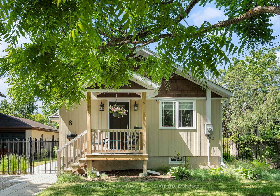 8-stewart-street-perth-ontario-x12248064