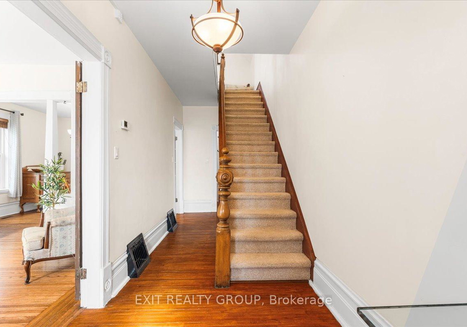 207-durham-street-s-centre-hastings-ontario-x12248207
