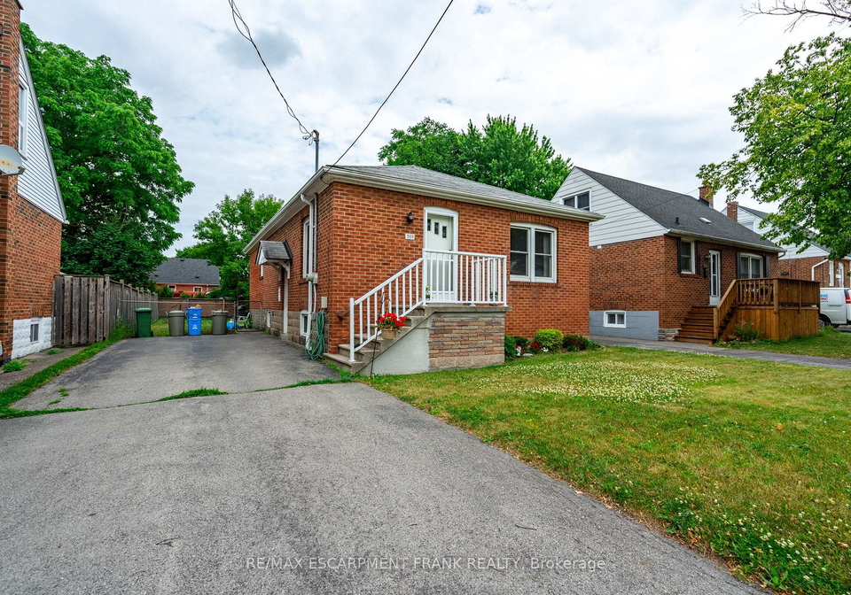 209-east-13th-street-hamilton-ontario-x12248345