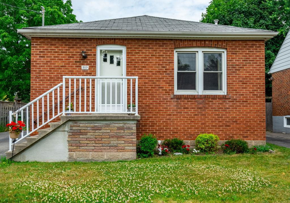 209-east-13th-street-hamilton-ontario-x12248345