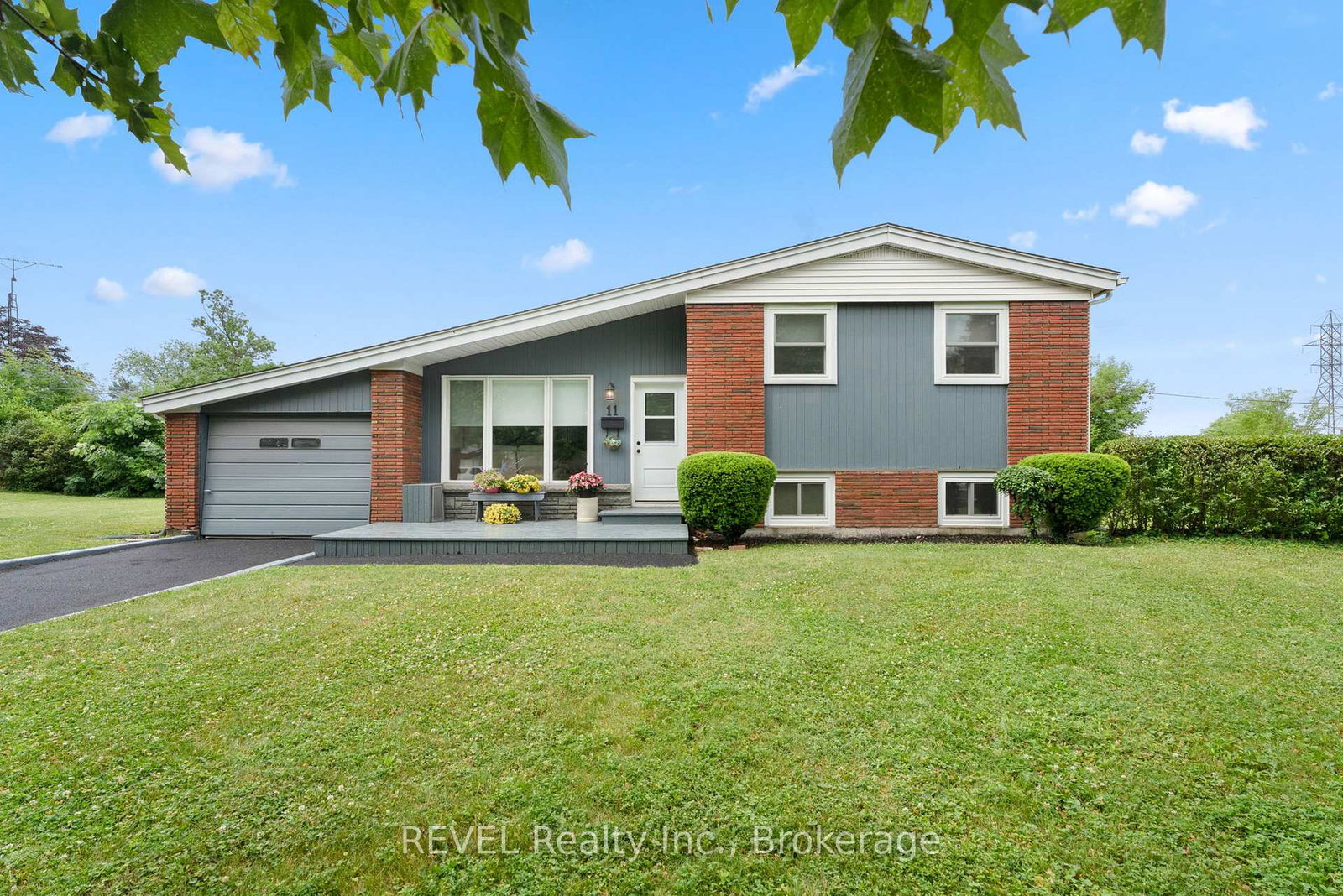 11-birkdale-drive-st-catharines-ontario-x12248477