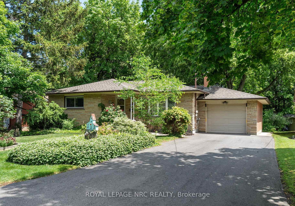 30-juliana-crescent-st-catharines-ontario-x12248505