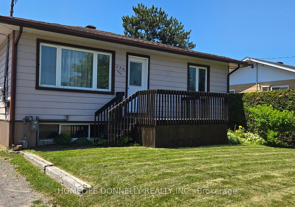 228-mckenzie-avenue-pembroke-ontario-x12248541