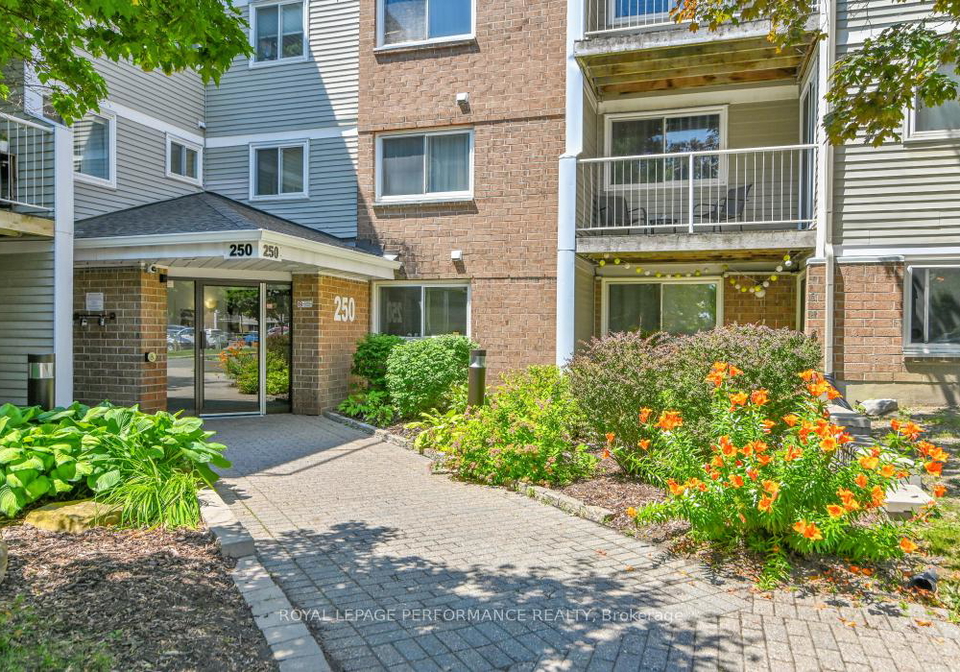 250-brittany-drive-ottawa-ontario-x12248619
