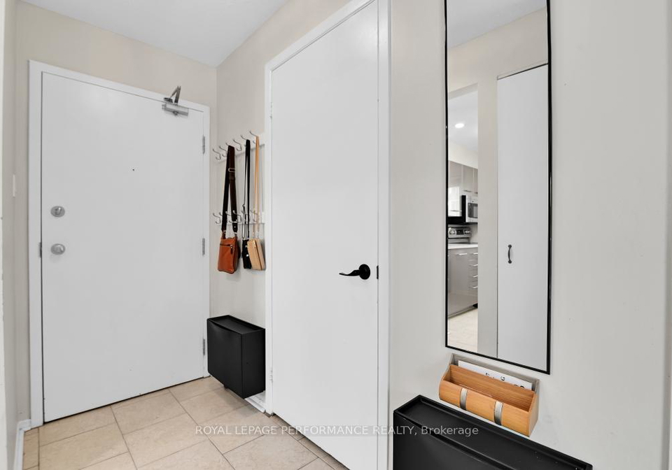 250-brittany-drive-ottawa-ontario-x12248619