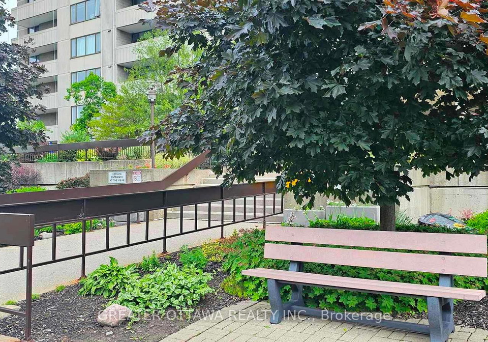 2625-regina-street-ottawa-ontario-x12248687