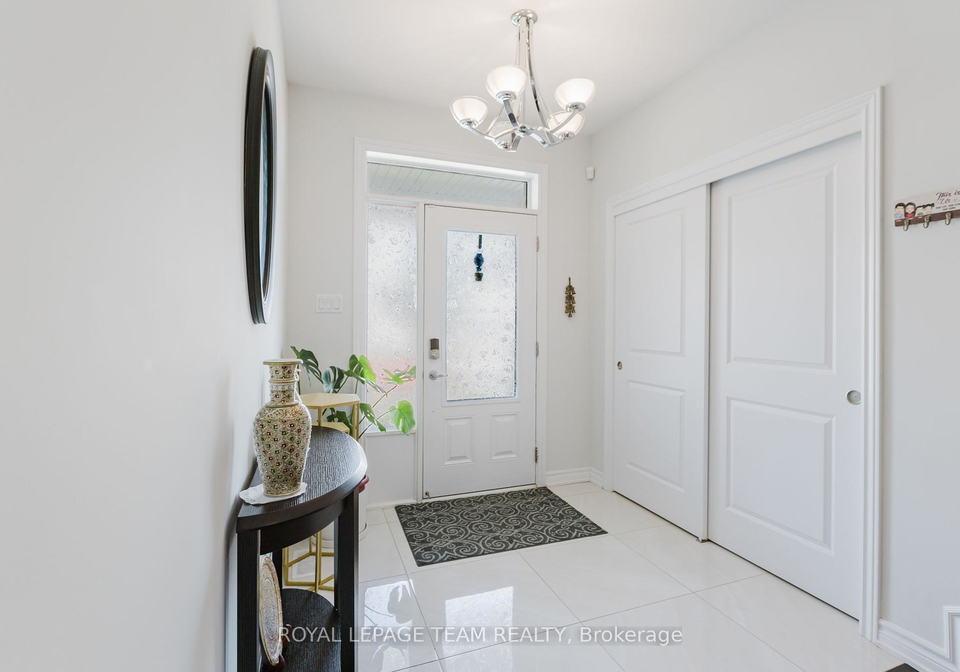 125-robin-easey-avenue-ottawa-ontario-x12248759