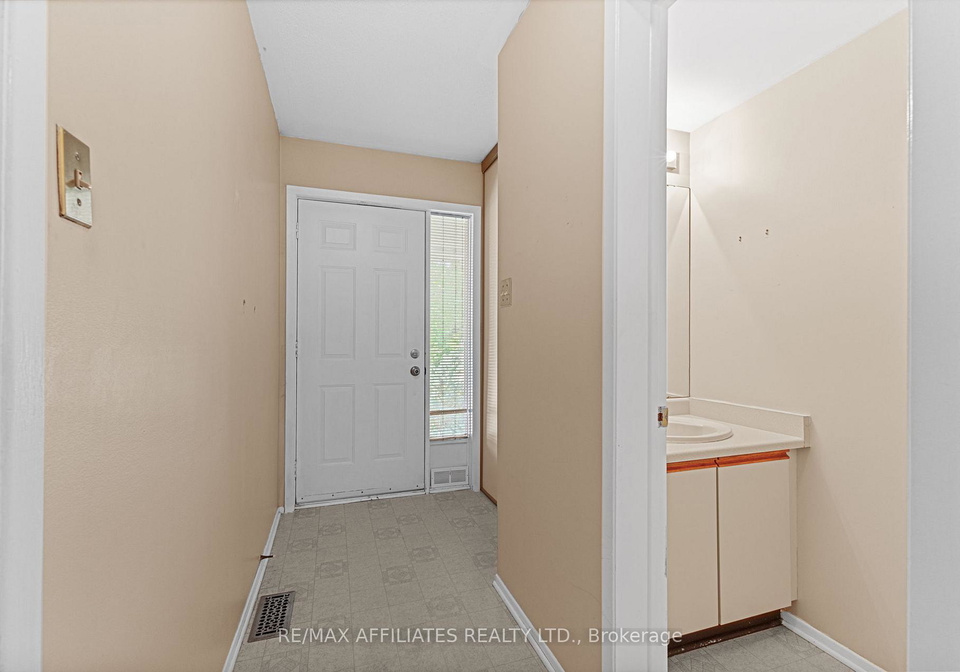 62-bridgewater-terrace-ottawa-ontario-x12248768