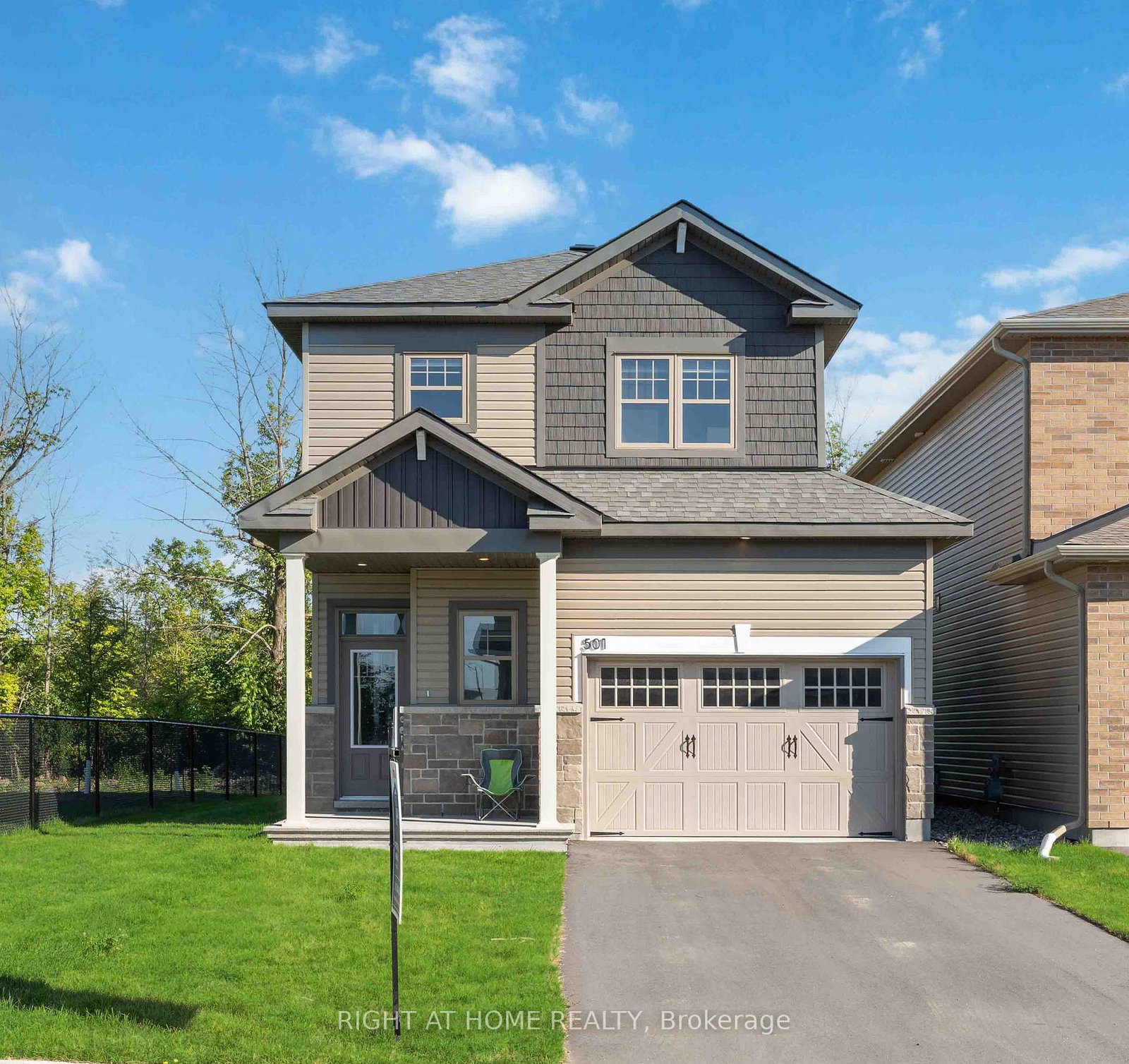 501-paakanaak-avenue-ottawa-ontario-x12248851