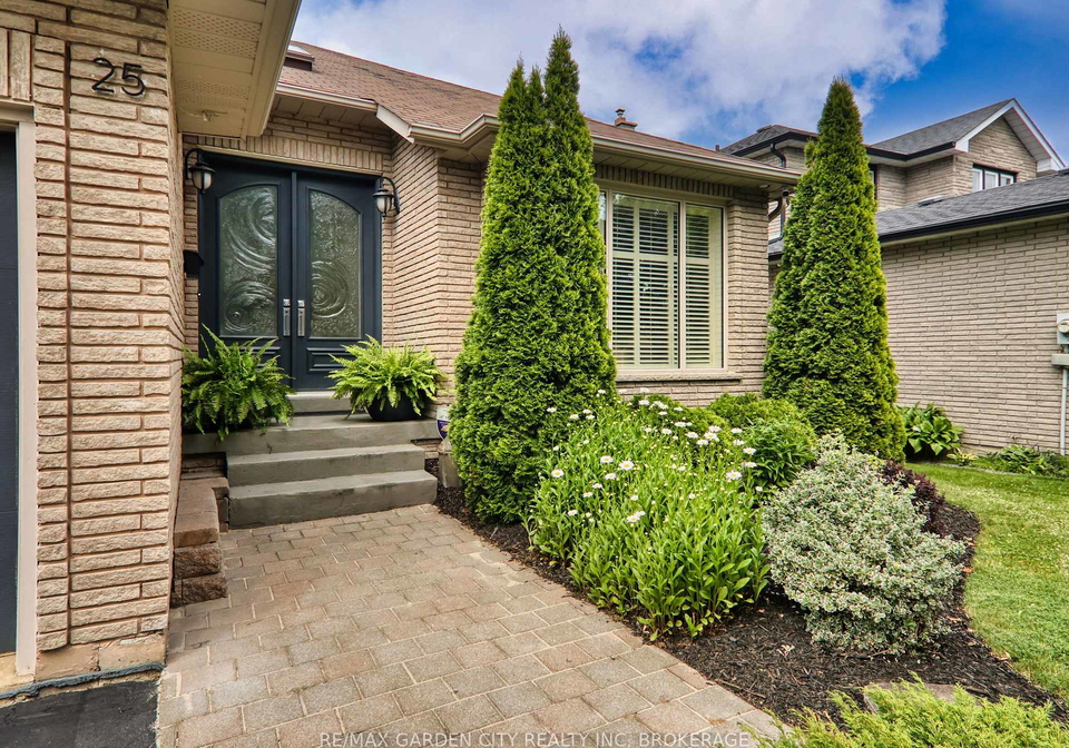 25-sumner-crescent-grimsby-ontario-x12248902