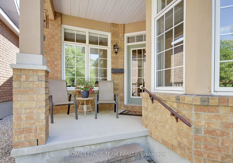 8-stonecroft-terrace-kanata-ontario-x12249031