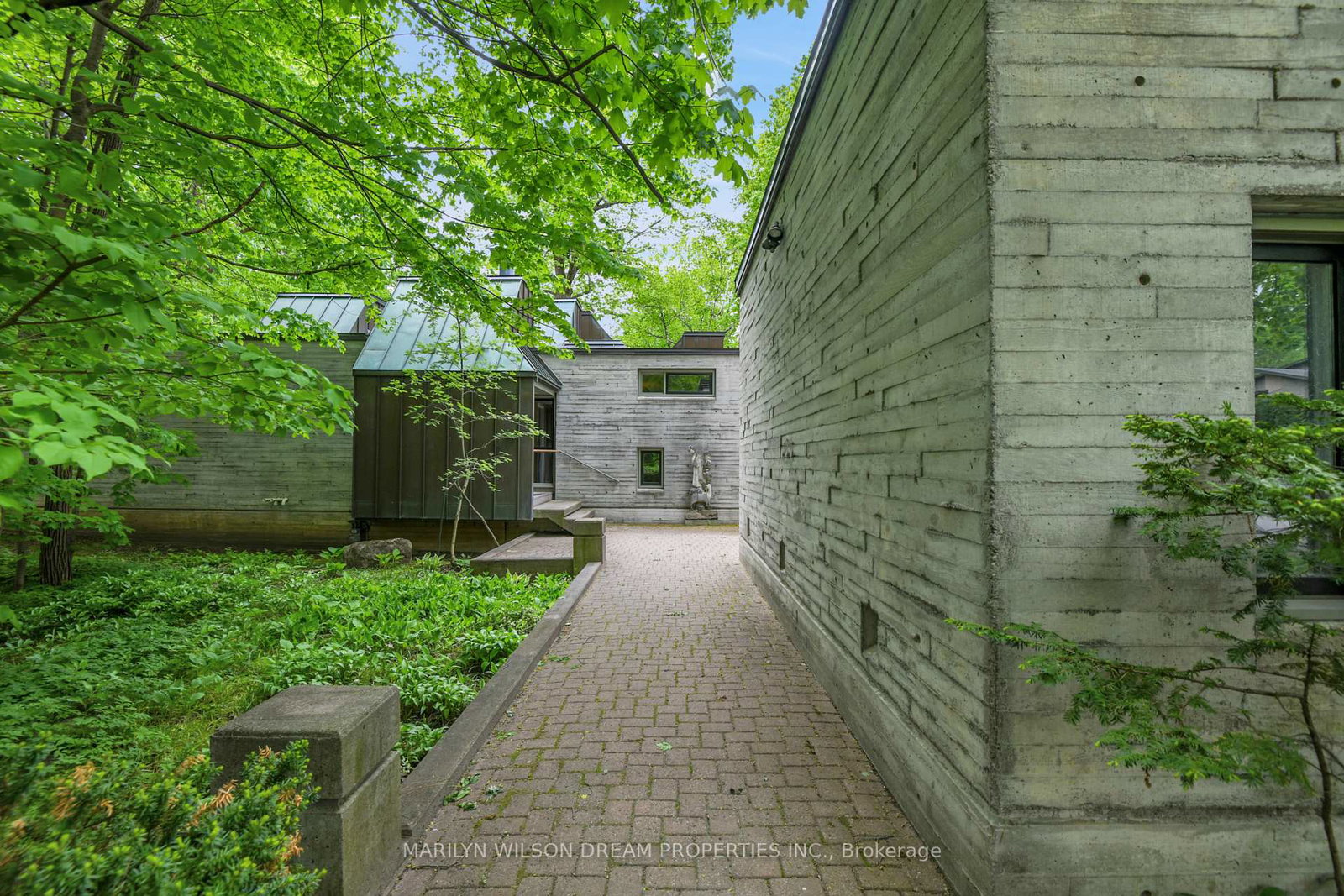 145-lakeway-drive-ottawa-ontario-x12249228