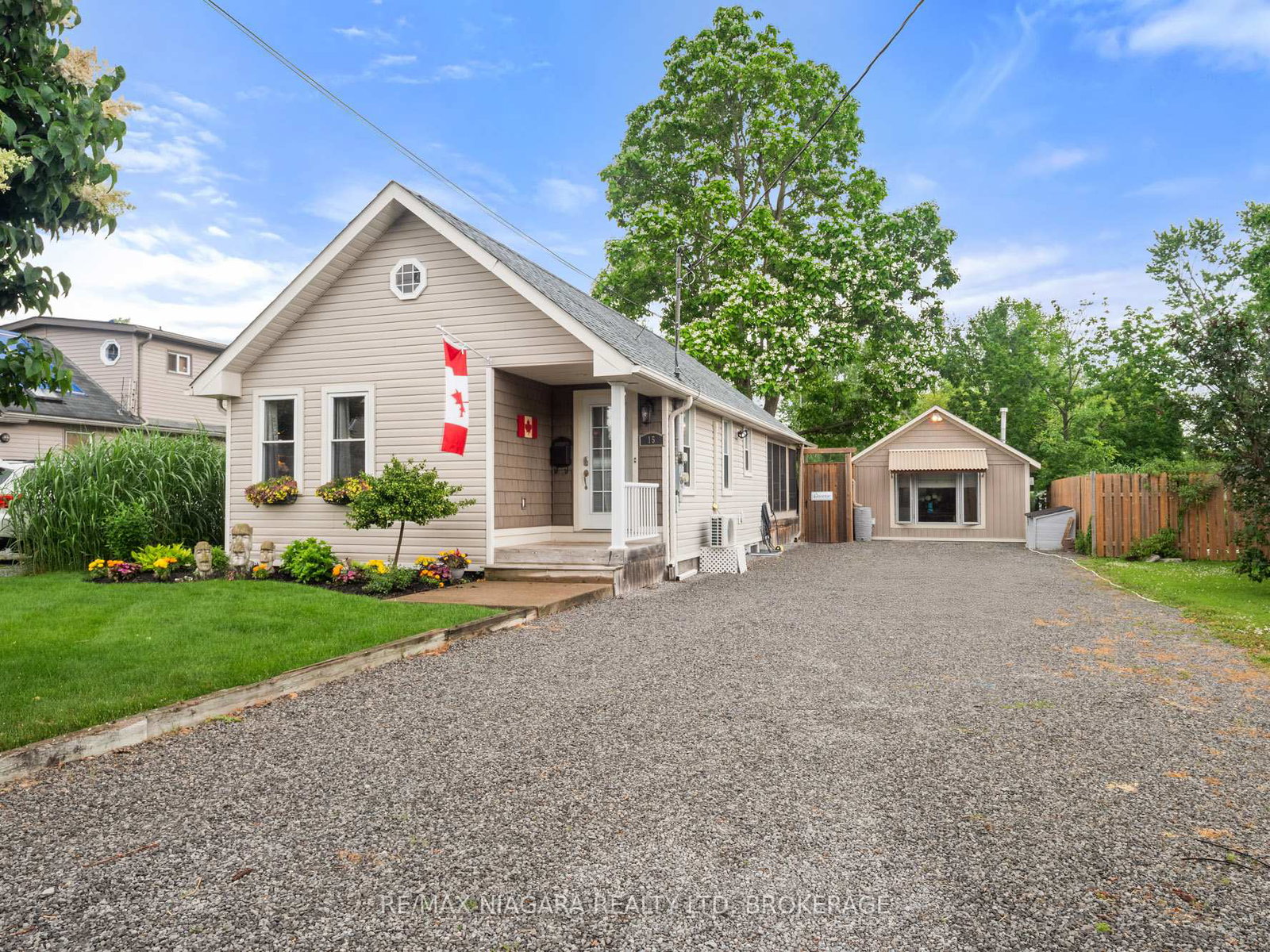 15-adelaide-street-fort-erie-ontario-x12249247