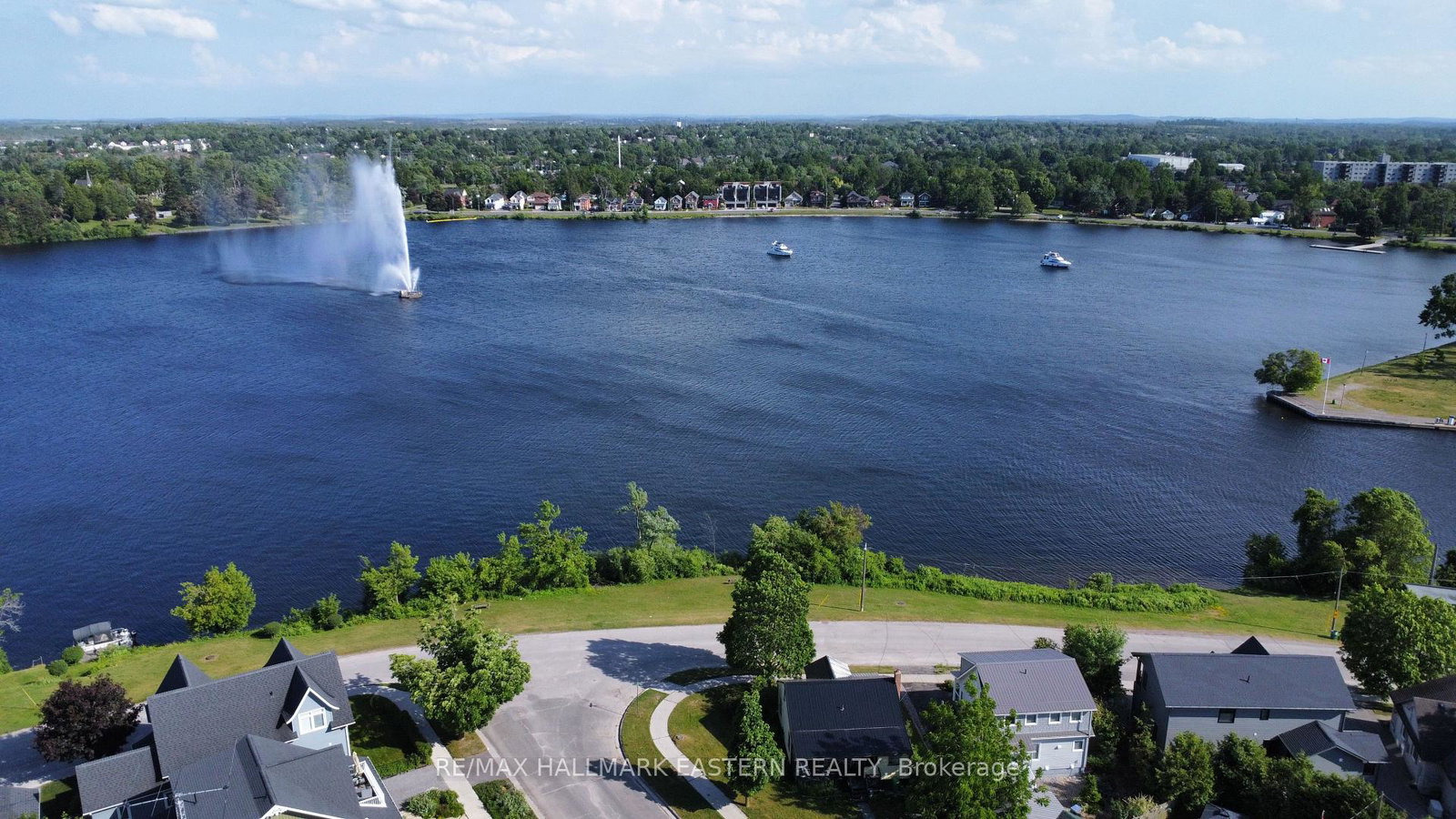 63-edgewater-boulevard-peterborough-east-ontario-x12249278