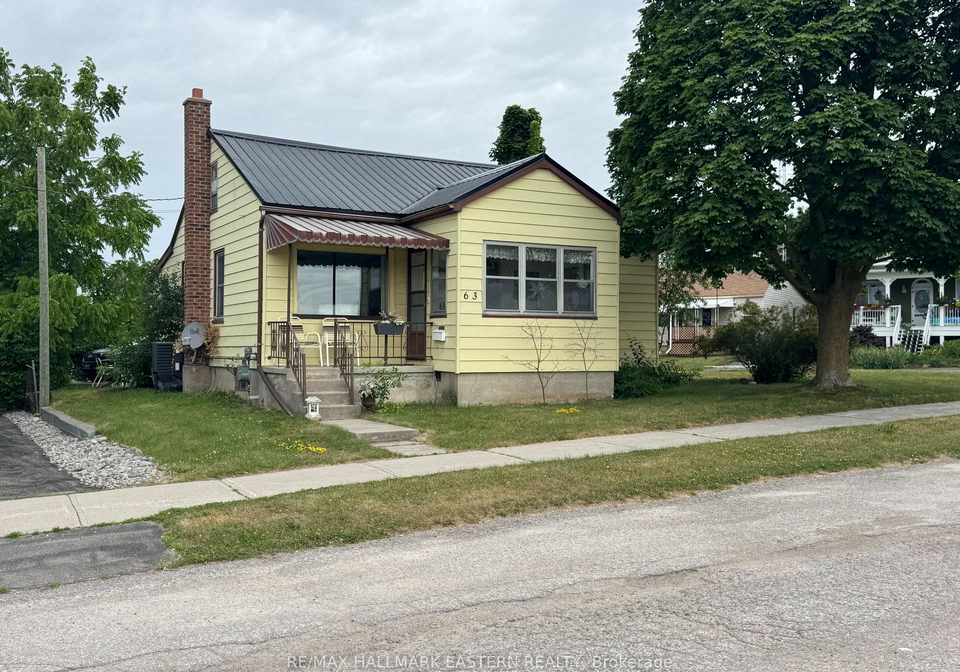 63-edgewater-boulevard-peterborough-east-ontario-x12249278