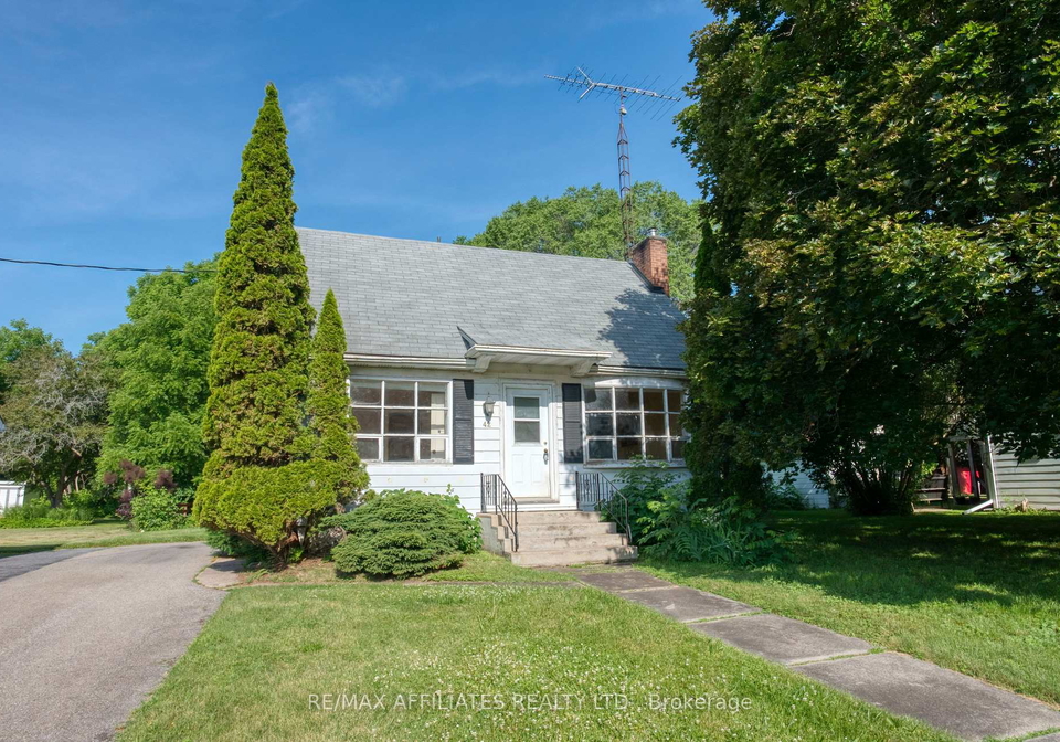 42-main-street-w-westport-ontario-x12249454