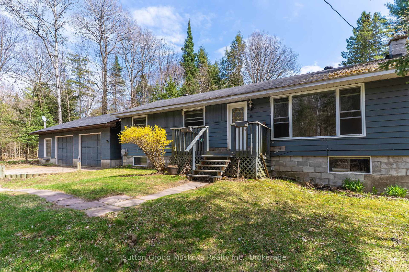 15-glen-acres-road-huntsville-ontario-x12249503