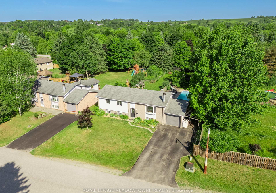 22-douglas-crescent-erin-ontario-x12249521