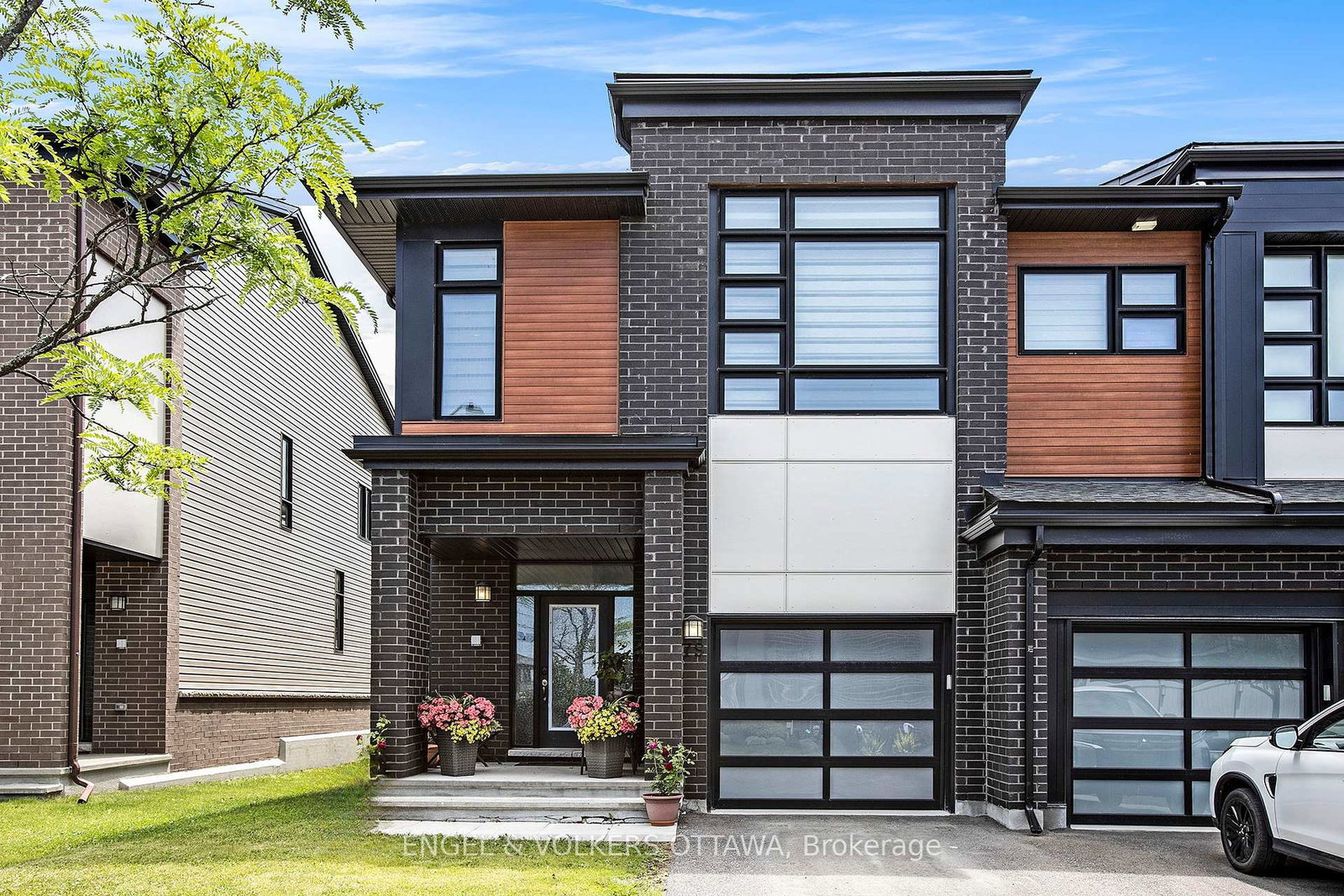 79-hermes-avenue-ottawa-ontario-x12249569